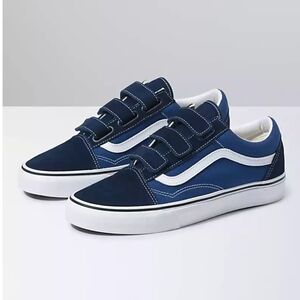 Old Skool V Suede Canvas Shoe Blue